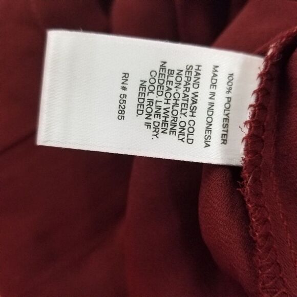 Express Lace Embellished Button Front Maroon Top - Picture 10 of 10